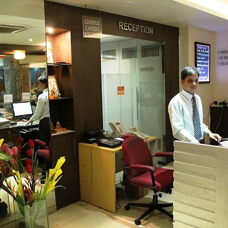 Hotel Samrat Mumbai Exterior photo